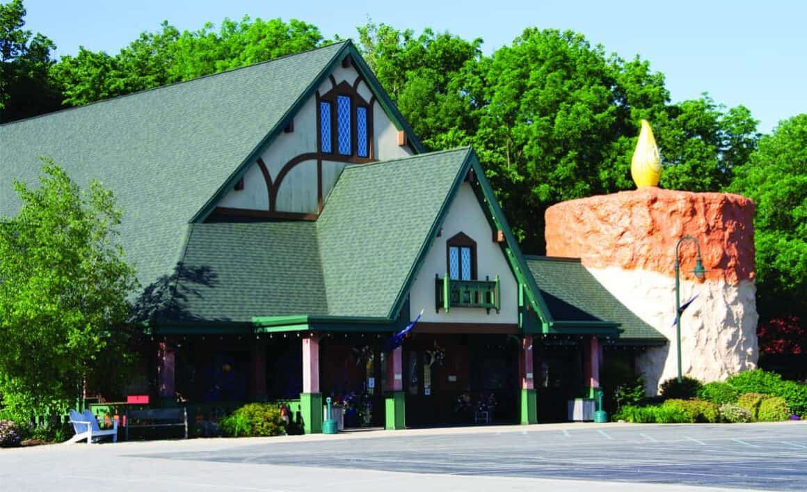 Warm-Glow-Candle-Company-Wayne-County