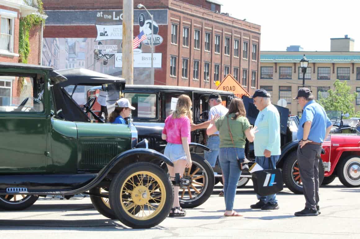 Model-T-Homecoming-Richmond-Indiana