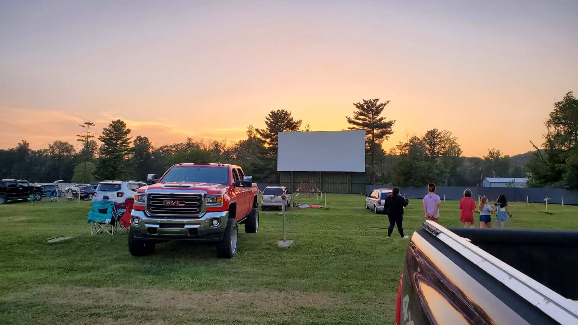 Centerbrook-Drive-in