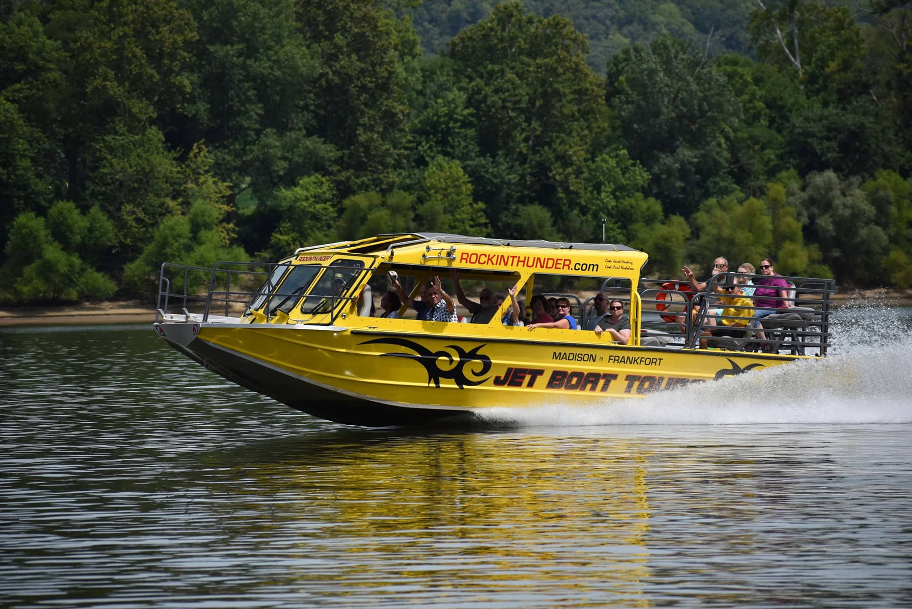 Rockin-Thunder-River-Tours