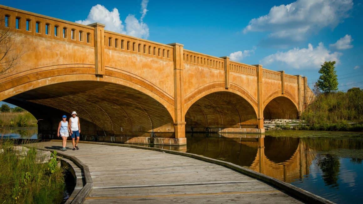 Carmel-Indiana-Central-Park-Bridge