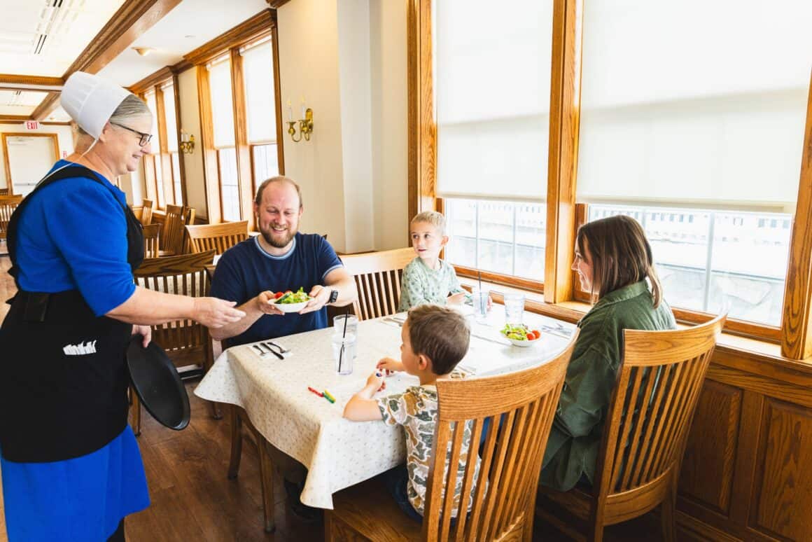 Blue-Gate-Dining