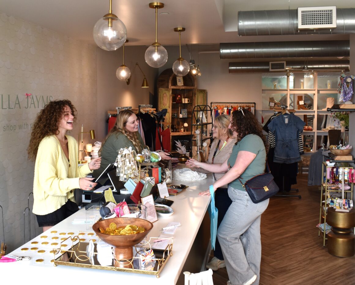 Ella-Jayms-boutique-Valparaiso