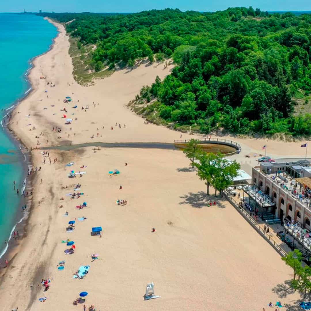 Indiana-Dunes-lakeshore