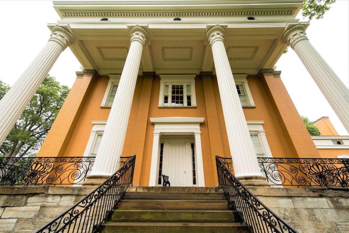 Madison's-Lanier-Mansion