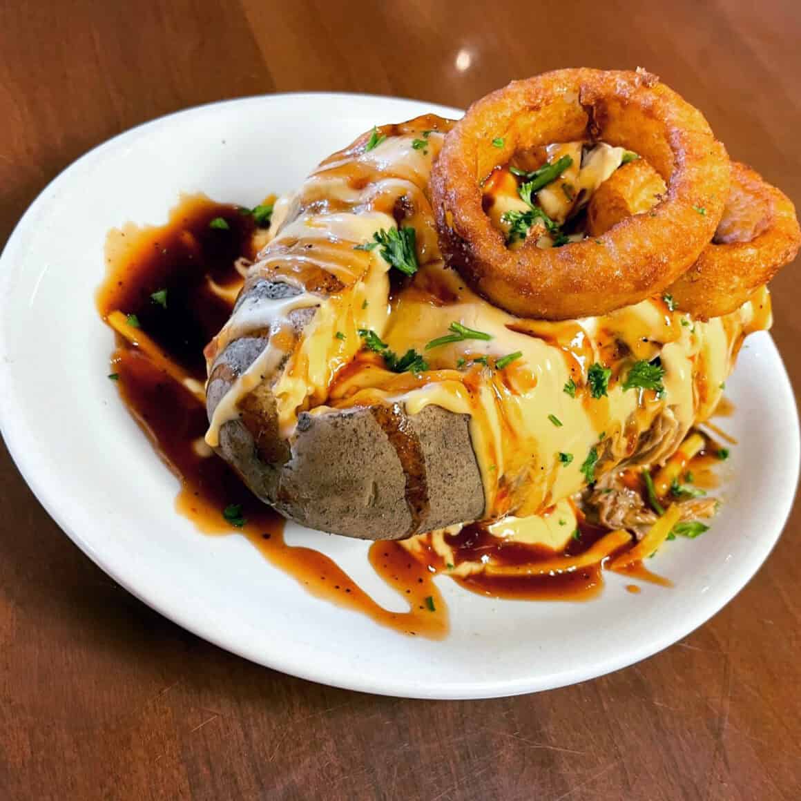 Linder's-Tavern-on-Main-Shipshewana