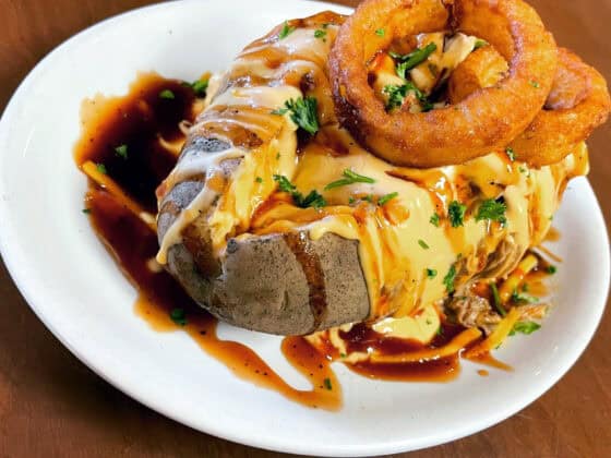 Linder's-Tavern-on-Main-Shipshewana